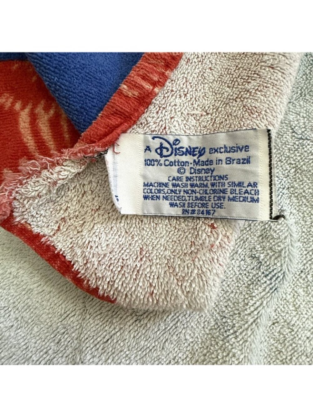 VTG 2004 Disney World Beach Towel Fireworks Fab 5 New Years 4th Of July Mickey - Picture 7 of 8
